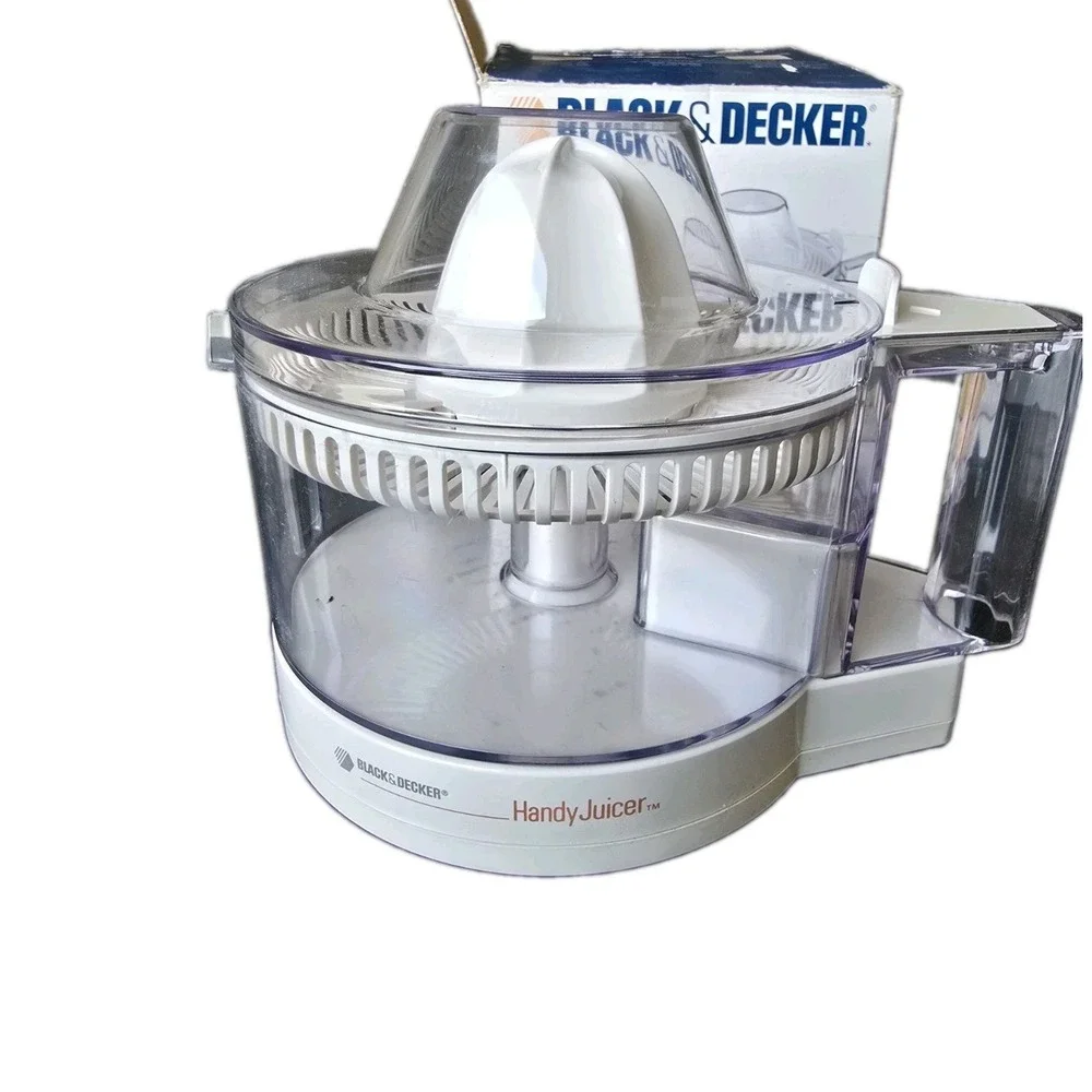 Black & Decker Handy Juicer HJ28 Electric Citrus Juicer 28 oz New Open Box